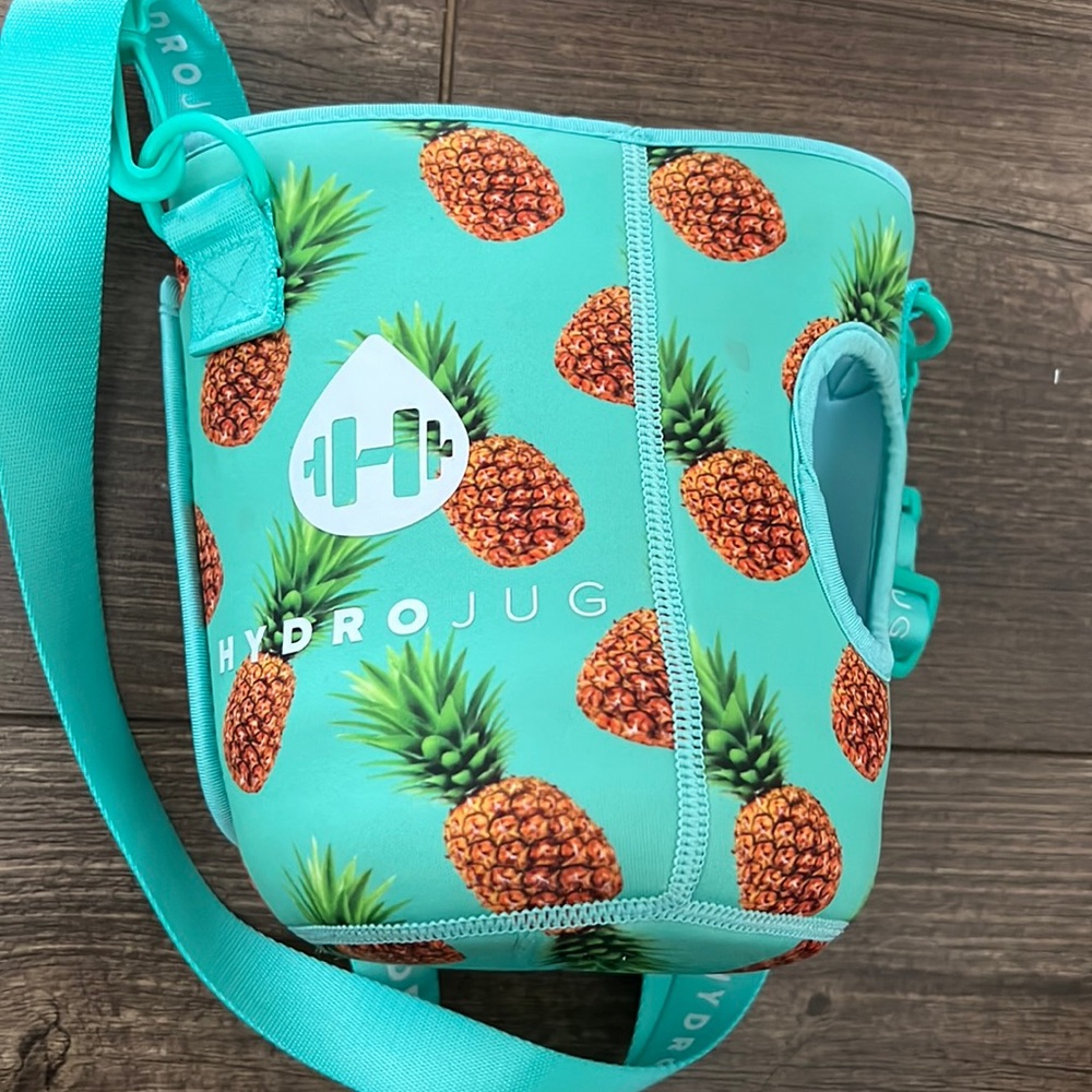 Hydrojug Sleeve w/ Strap